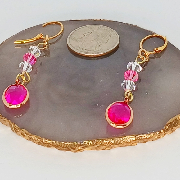 HP🎉🎉 Gold Linear Dangle Drop Crystal Earrings Pink Parisian Dollette Coquette - Picture 6 of 8